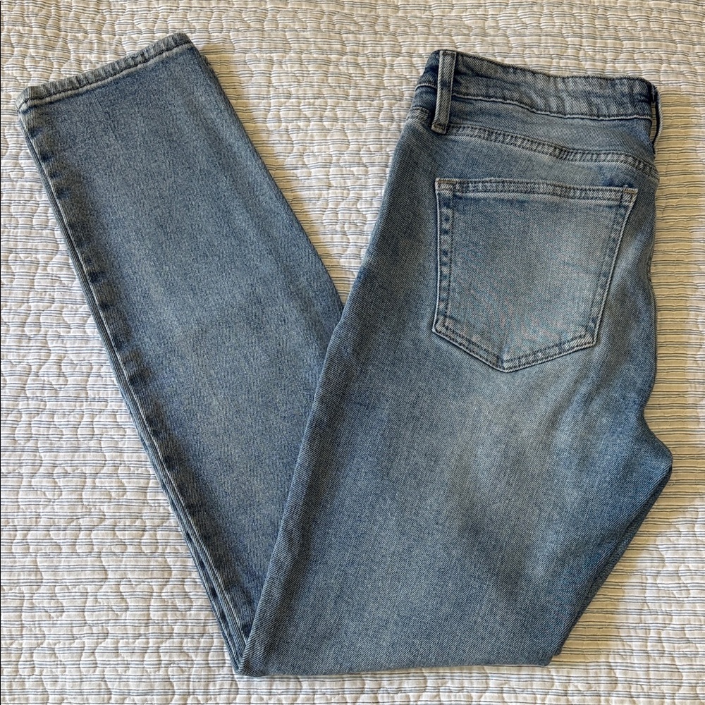 NWOT Silver Jeans Slim Fit 30 x 30 Mid Rise